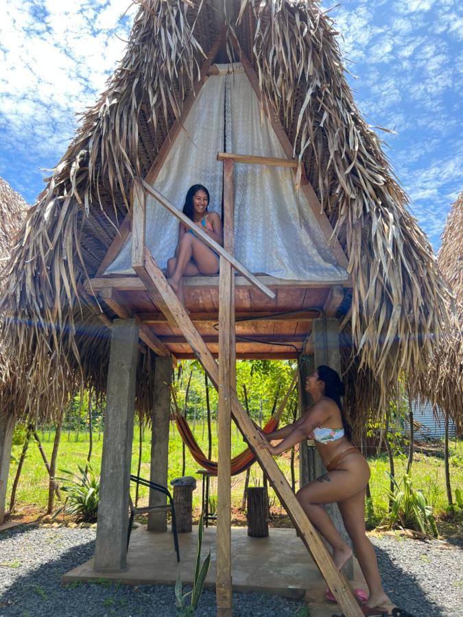 Hôtel Sasy Tipis à Santa Catalina Extérieur photo